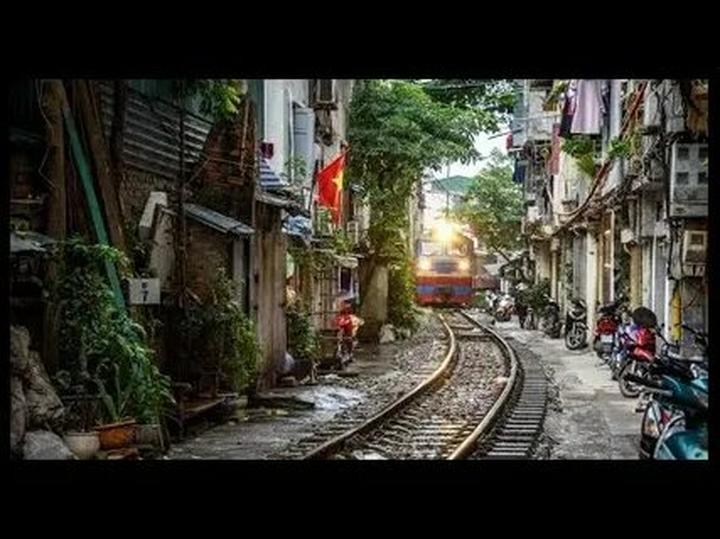 Xu hướng Soi 2 app du lịch đang hot: Hotspot Matrix tiết lộ bí quyết video viral