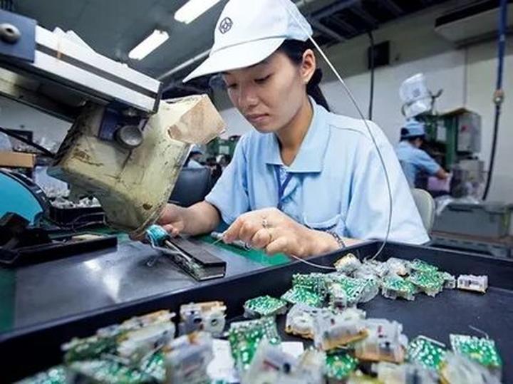 Từ Mua váy hoa mà không biết 4 đến chiến lược content: Hotspot Matrix chia sẻ